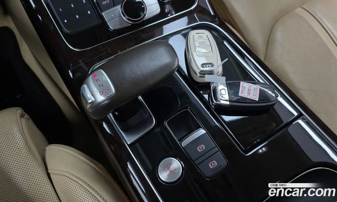 Audi A8 2015 3.0 автомат (гидро), фото 9 Audi A8 2015 3.0 автомат (гидро), фото 9