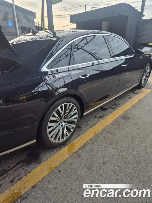Audi A8 2020 4.0 автомат (гидро), фото 3
