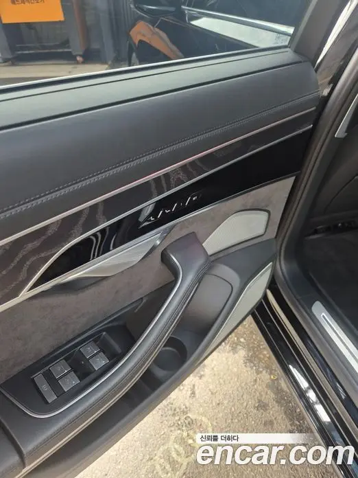 Audi A8 2020 4.0 автомат (гидро), фото 6