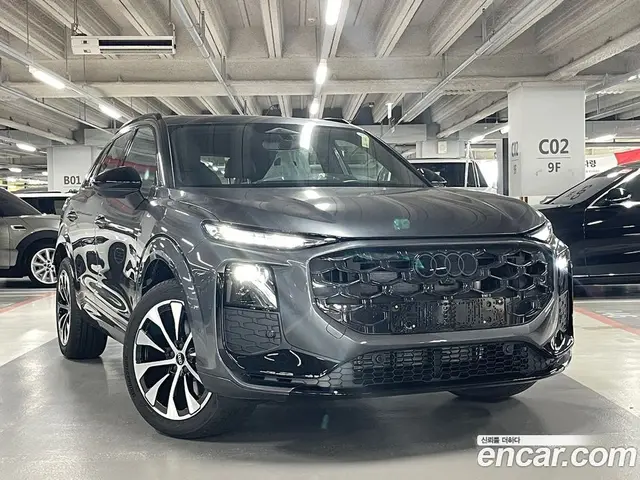 Audi Q3 2026 2.0 автомат (гидро), миниатюра 1