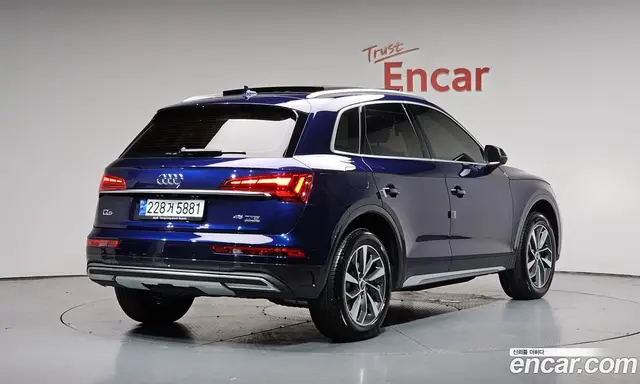 Audi Q5 2023 2.0 автомат (гидро), миниатюра 1