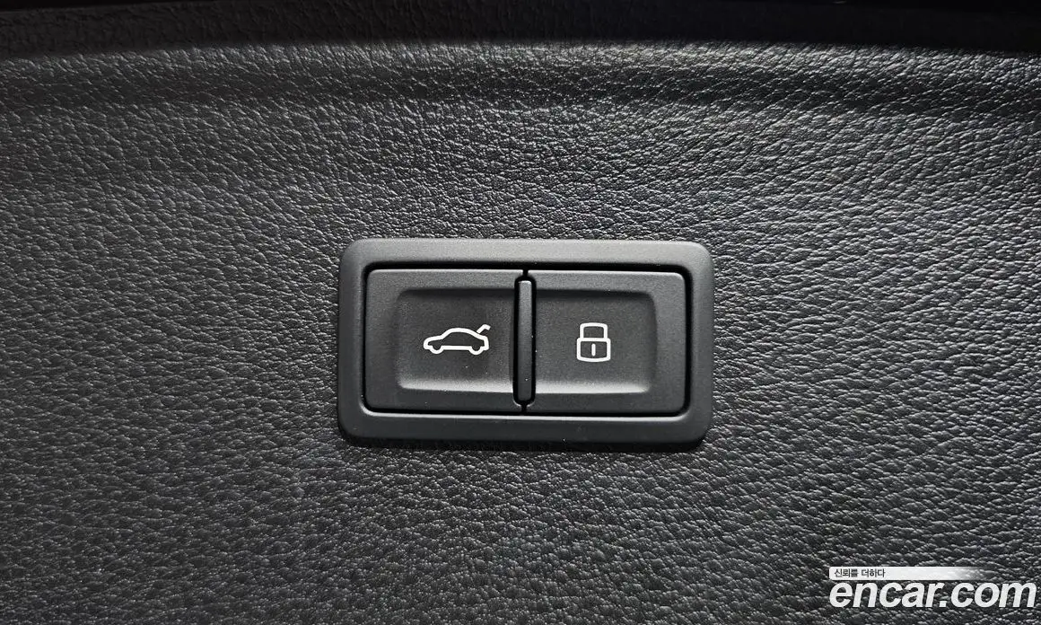 Audi Q5 2023 2.0 автомат (гидро), фото 32