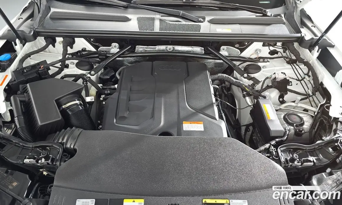 Audi Q5 2025 2.0 автомат (гидро), фото 6