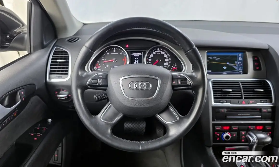 Audi Q7 2015 3.0 автомат (гидро), фото 13 Audi Q7 2015 3.0 автомат (гидро), фото 13