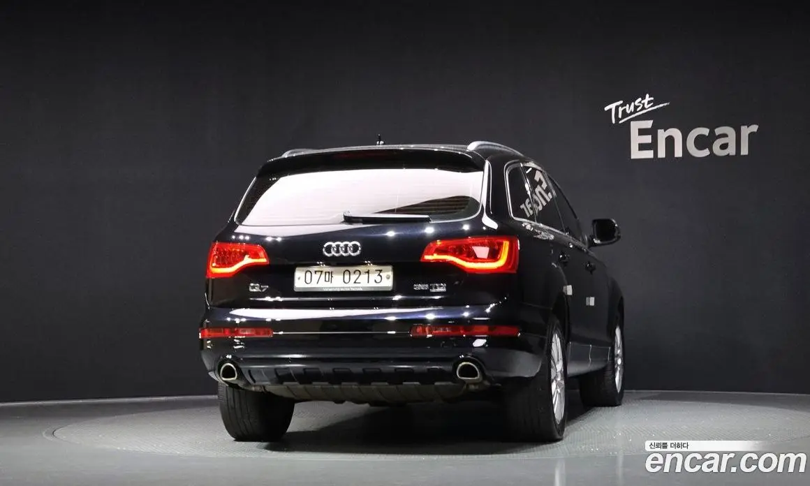 Audi Q7 2015 3.0 автомат (гидро), фото 4 Audi Q7 2015 3.0 автомат (гидро), фото 4