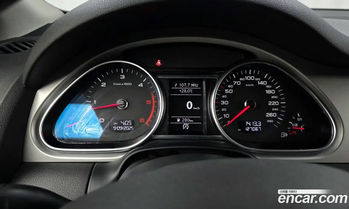 Audi Q7 2015 3.0 автомат (гидро), фото 8 Audi Q7 2015 3.0 автомат (гидро), фото 8