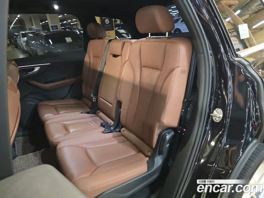 Audi Q7 2021 3.0 автомат (гидро), фото 16