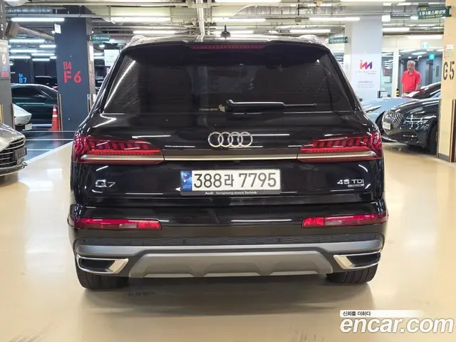 Audi Q7 2021 3.0 автомат (гидро), миниатюра 5