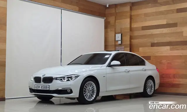 BMW 3 серия 2017 2.0 автомат (гидро), миниатюра 1