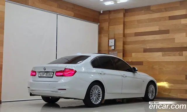 BMW 3 серия 2017 2.0 автомат (гидро), миниатюра 2