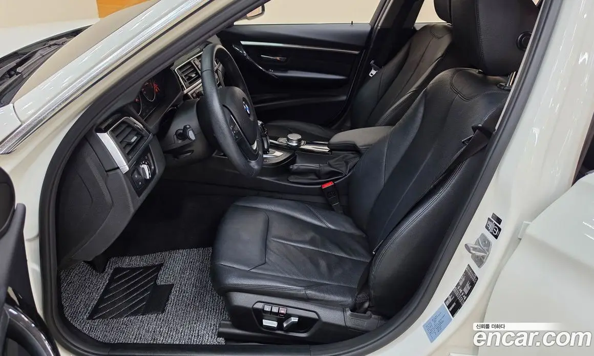 BMW 3 серия 2017 2.0 автомат (гидро), фото 12