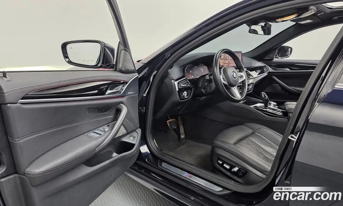 BMW 5 серия 2021 2.0 автомат (гидро), фото 12