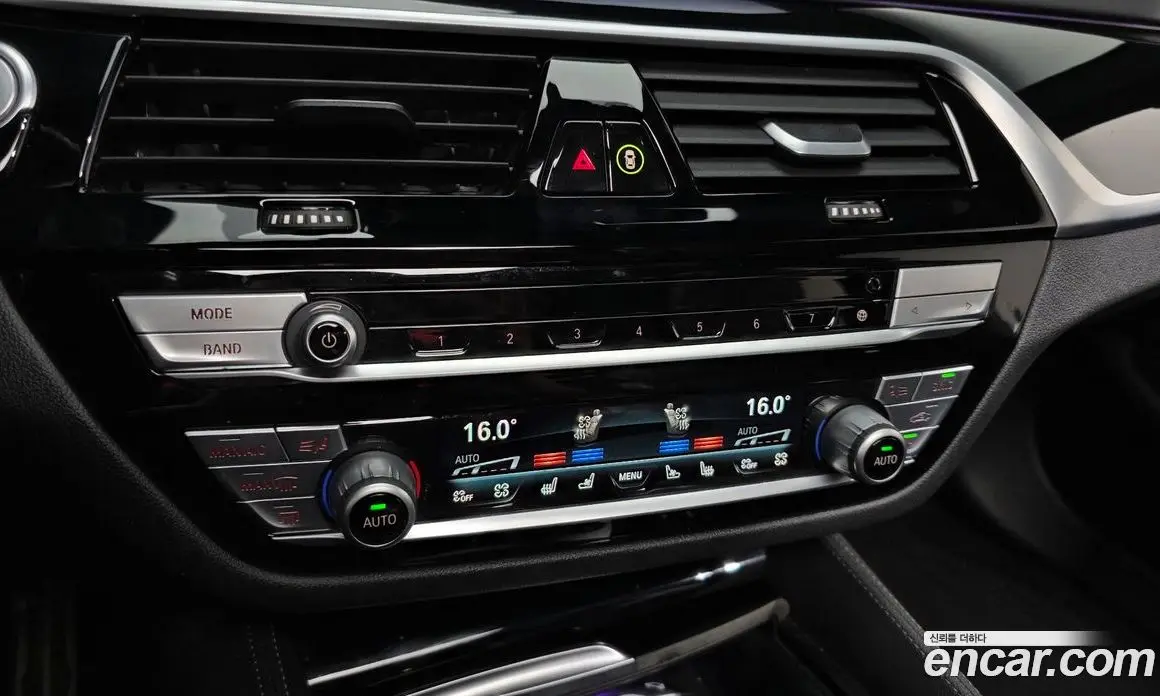 BMW 5 серия 2021 2.0 автомат (гидро), фото 30