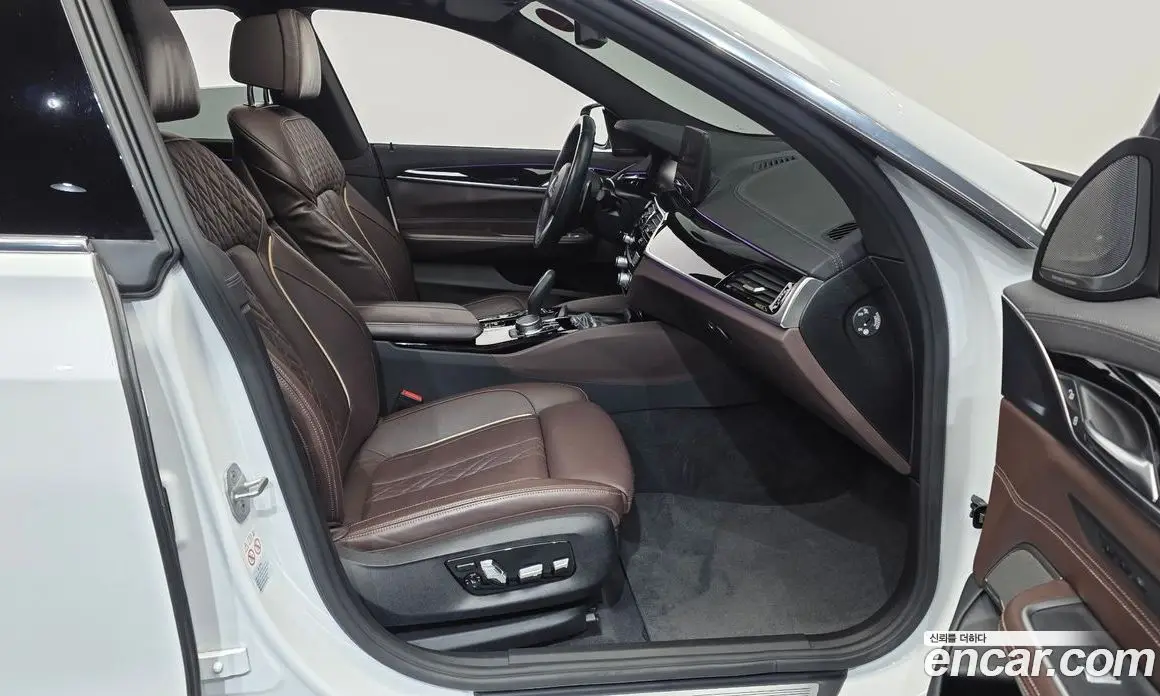BMW 6 серия 2021 3.0 автомат (гидро), фото 17
