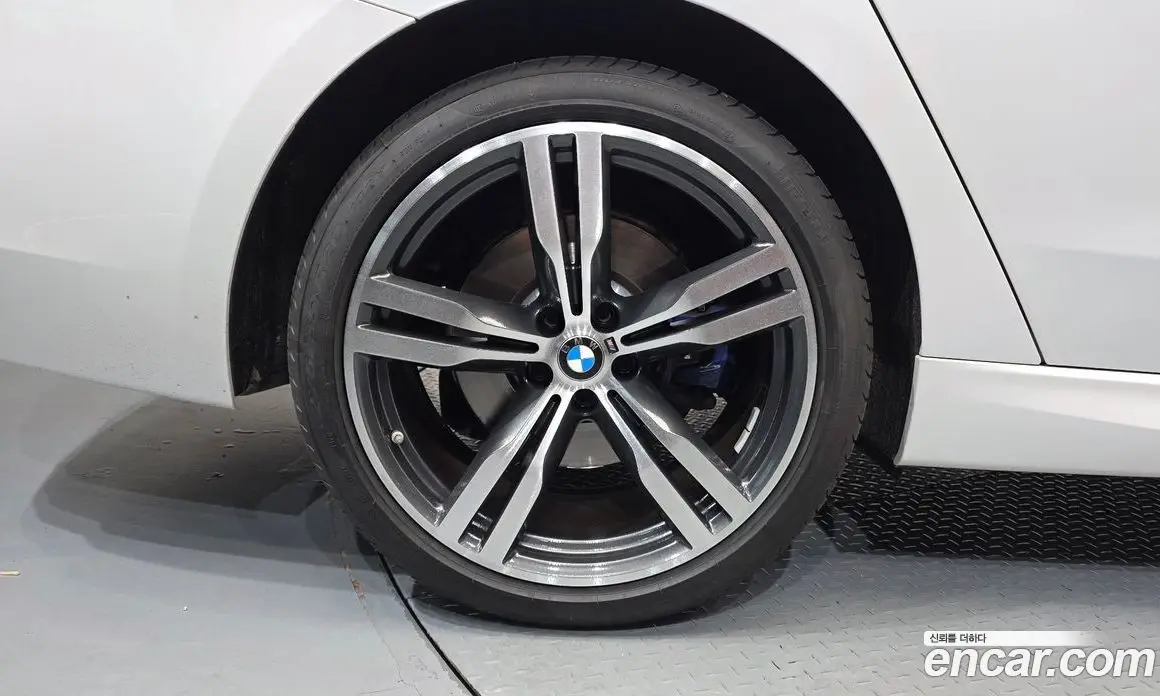 BMW 6 серия 2021 3.0 автомат (гидро), фото 7