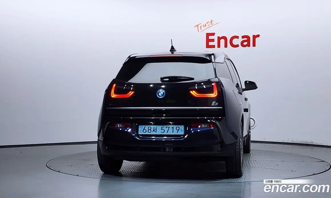 BMW i3 2018 автомат (гидро), фото 4