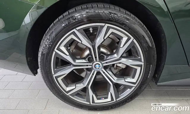 BMW i4 2022 0.2 автомат (гидро), миниатюра 5