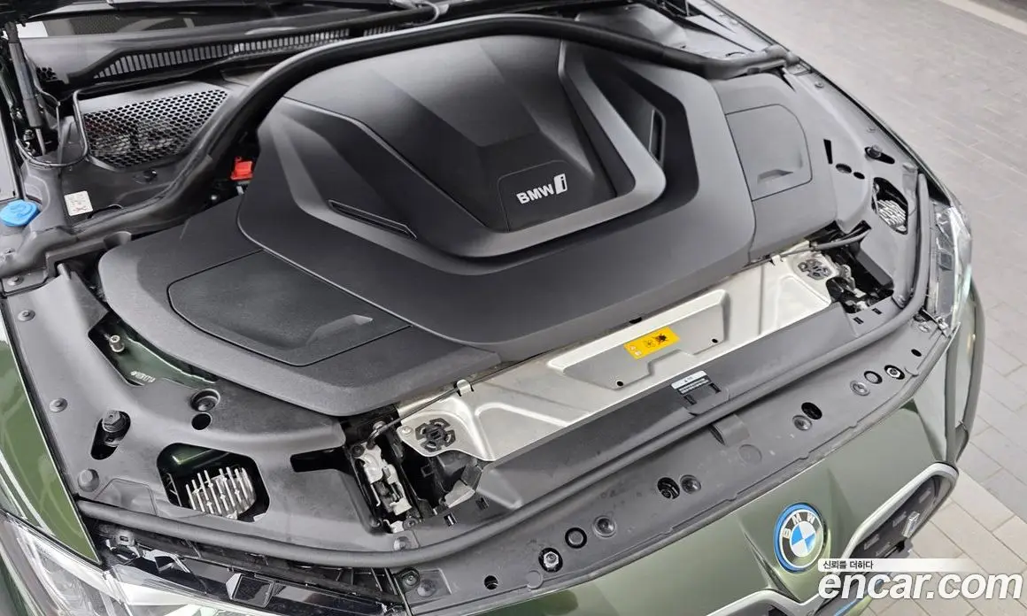 BMW i4 2022 0.2 автомат (гидро), фото 6