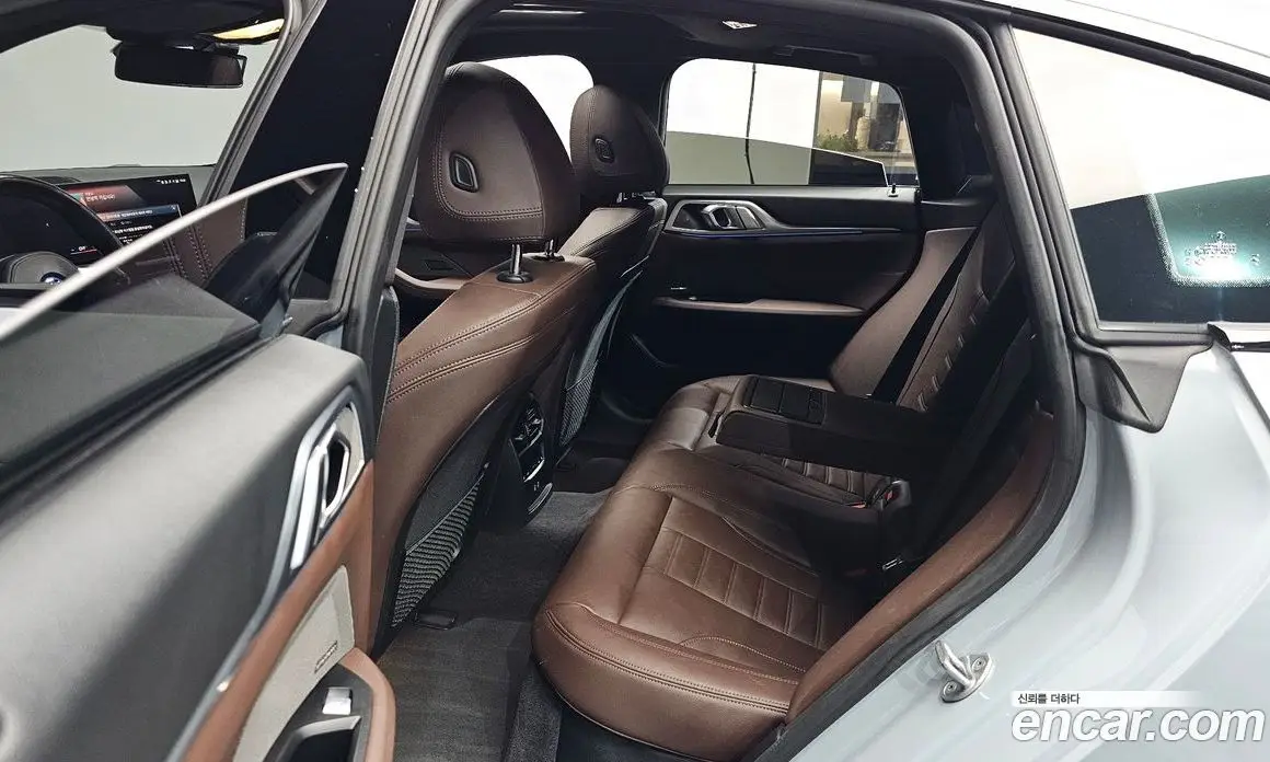 BMW i4 2023 0.2 автомат (гидро), фото 17