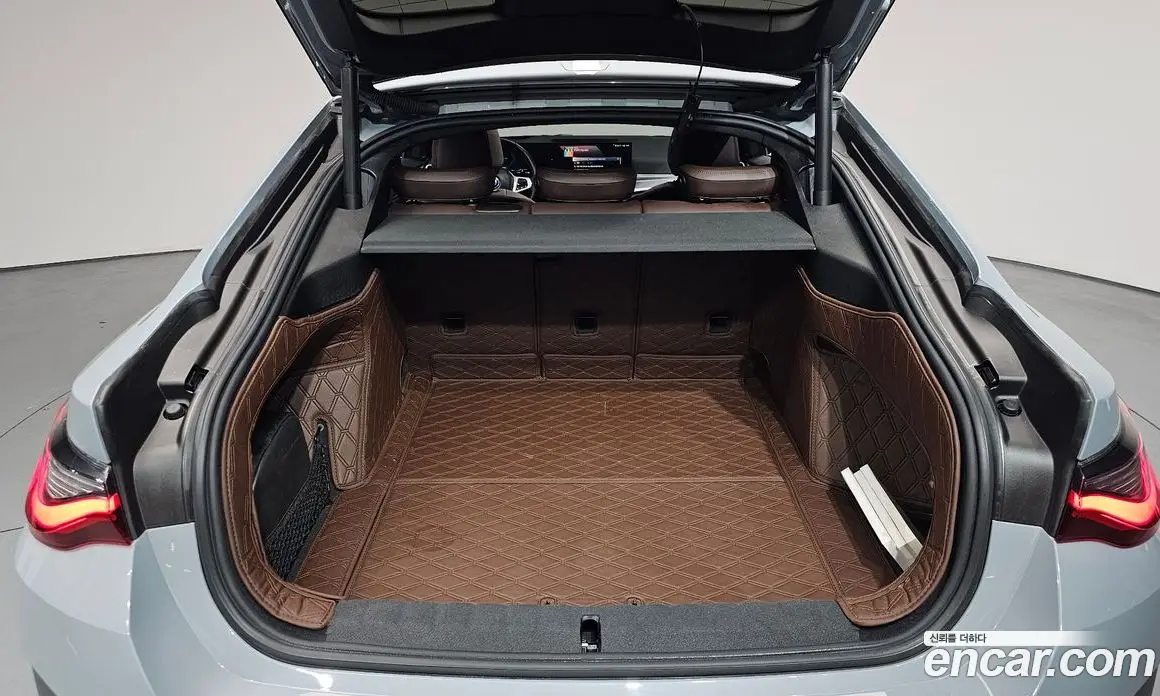 BMW i4 2023 0.2 автомат (гидро), фото 25