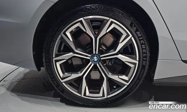BMW i4 2023 0.2 автомат (гидро), миниатюра 6