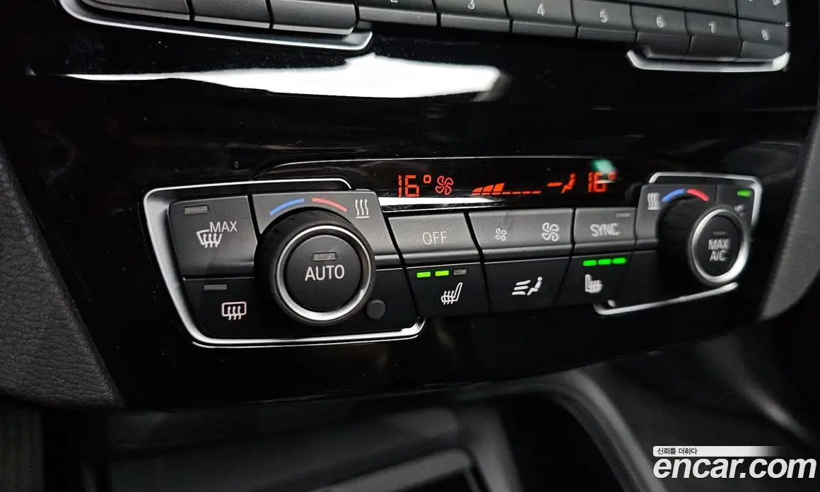 BMW X1 2017 2.0 автомат (гидро), фото 27