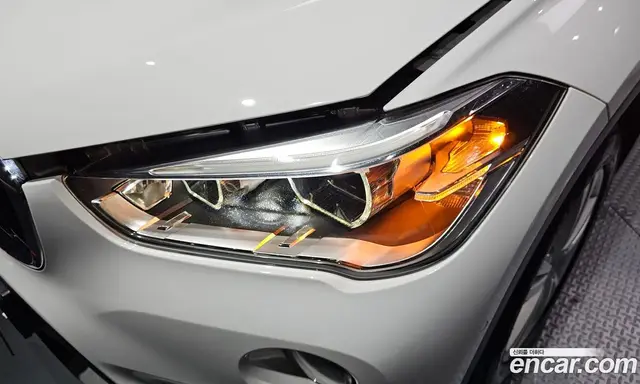 BMW X1 2017 2.0 автомат (гидро), миниатюра 8
