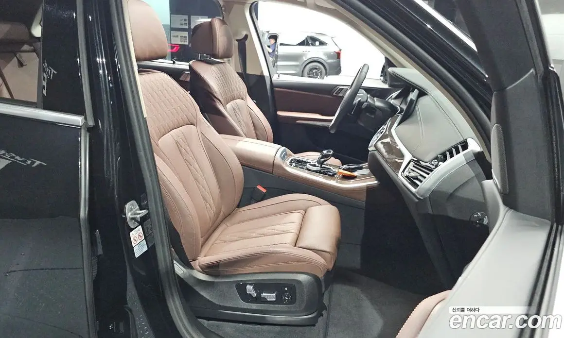 BMW X5 2023 3.0 автомат (гидро), фото 18