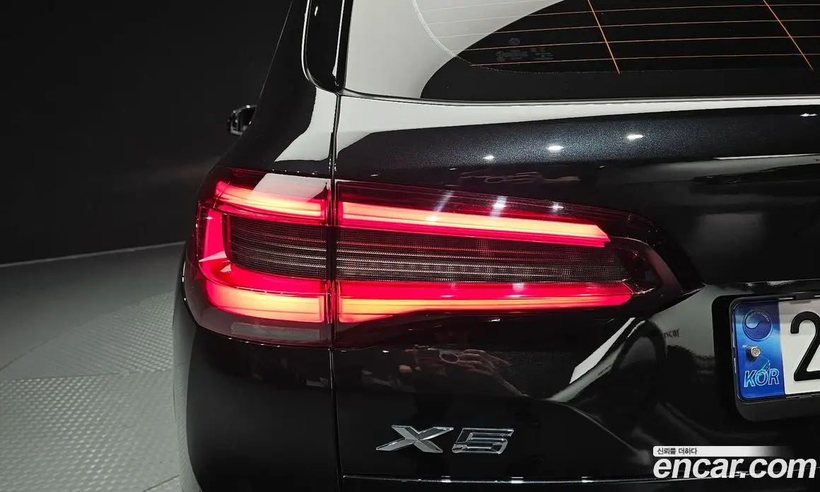 BMW X5 2023 3.0 автомат (гидро), фото 9