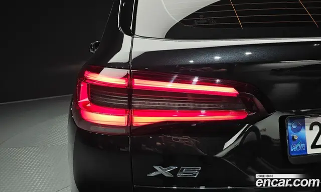 BMW X5 2023 3.0 автомат (гидро), миниатюра 9