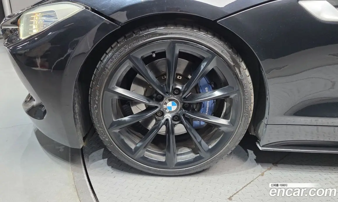 BMW Z4 2009 3.0 автомат (гидро), фото 5