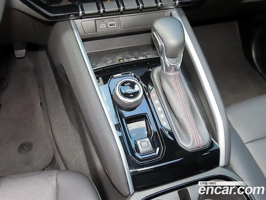 Chevrolet Colorado 2024 2.7 автомат (гидро), фото 11