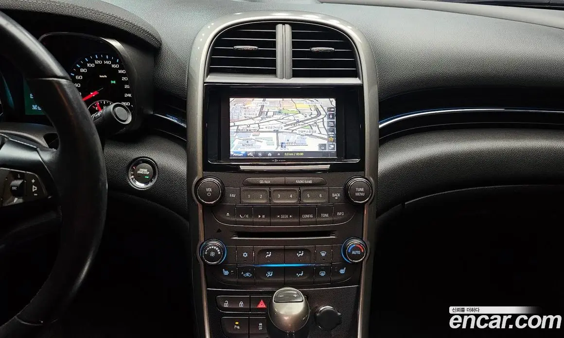Chevrolet Malibu 2013 2.0 автомат (гидро), фото 13