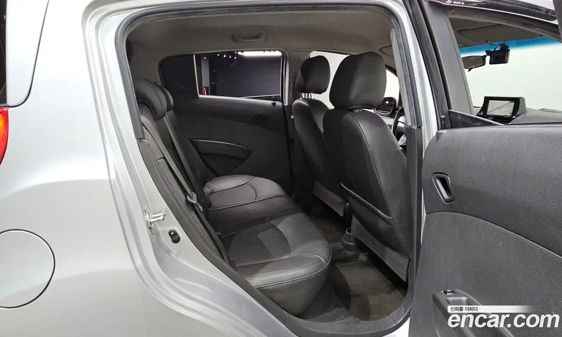 Chevrolet Spark 2013 1.0 автомат (гидро), фото 16