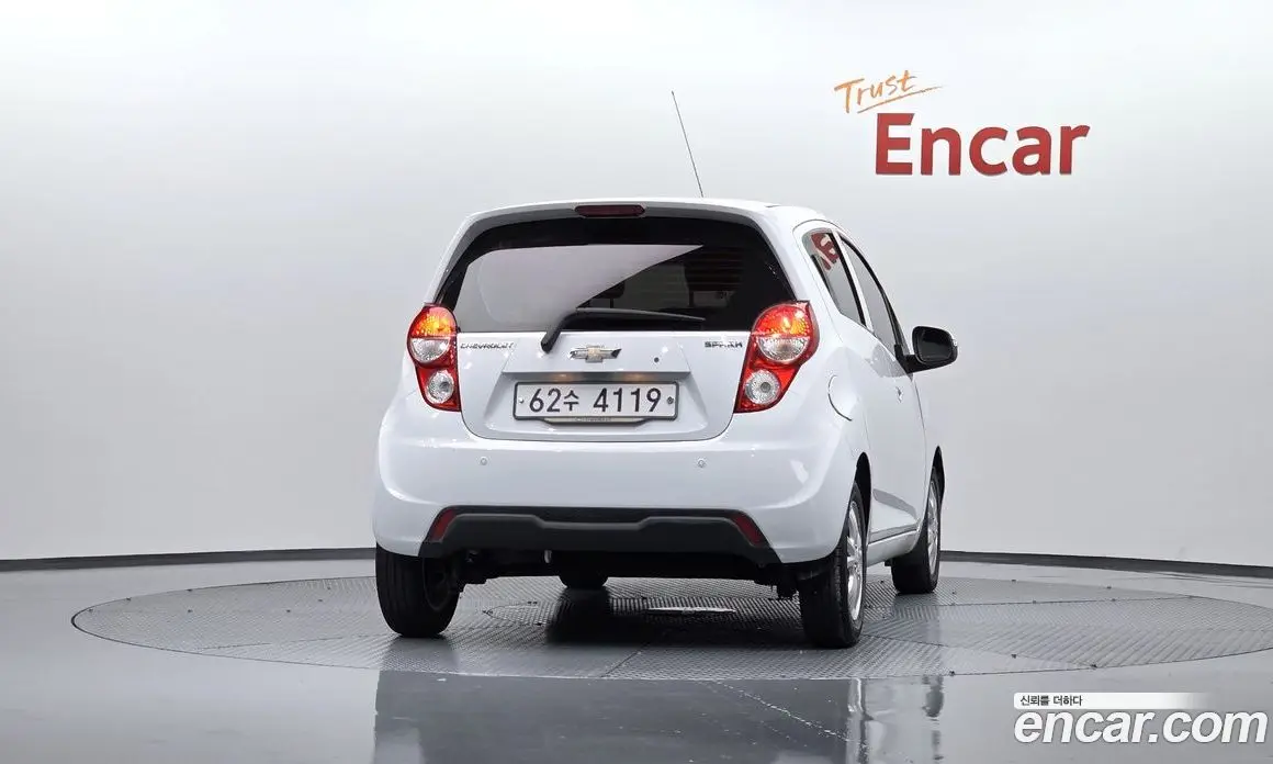 Chevrolet Spark 2015 1.0 автомат (гидро), фото 3