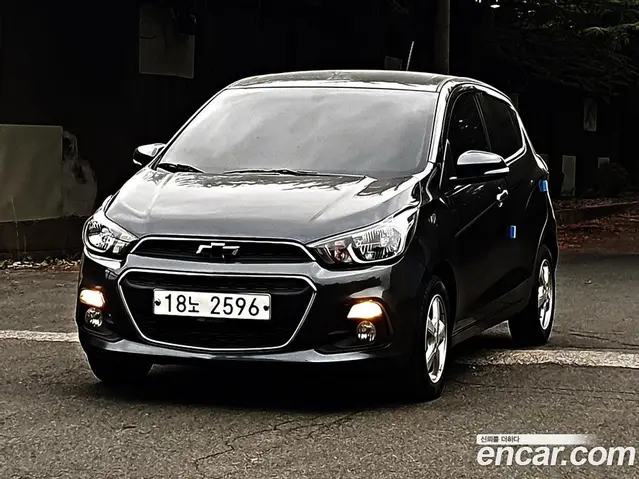 Chevrolet Spark 2018 1.0 автомат (гидро), миниатюра 1