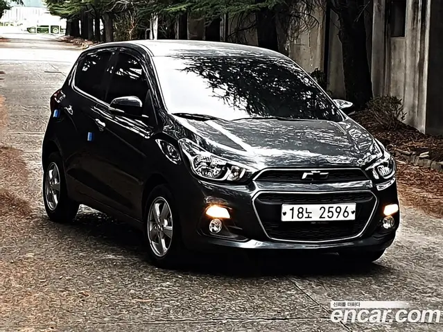 Chevrolet Spark 2018 1.0 автомат (гидро), миниатюра 2