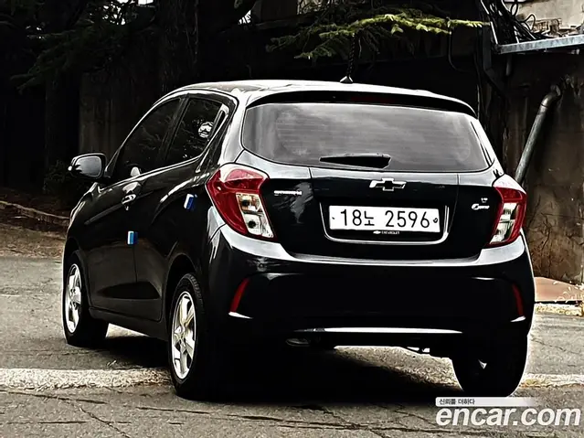 Chevrolet Spark 2018 1.0 автомат (гидро), миниатюра 3