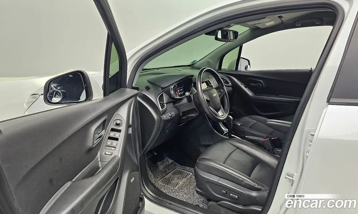 Chevrolet Trax 2022 1.4 автомат (гидро), фото 13