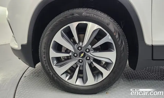 Chevrolet Trax 2022 1.4 автомат (гидро), миниатюра 5