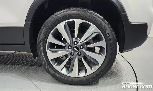 Chevrolet Trax 2022 1.4 автомат (гидро), миниатюра 7