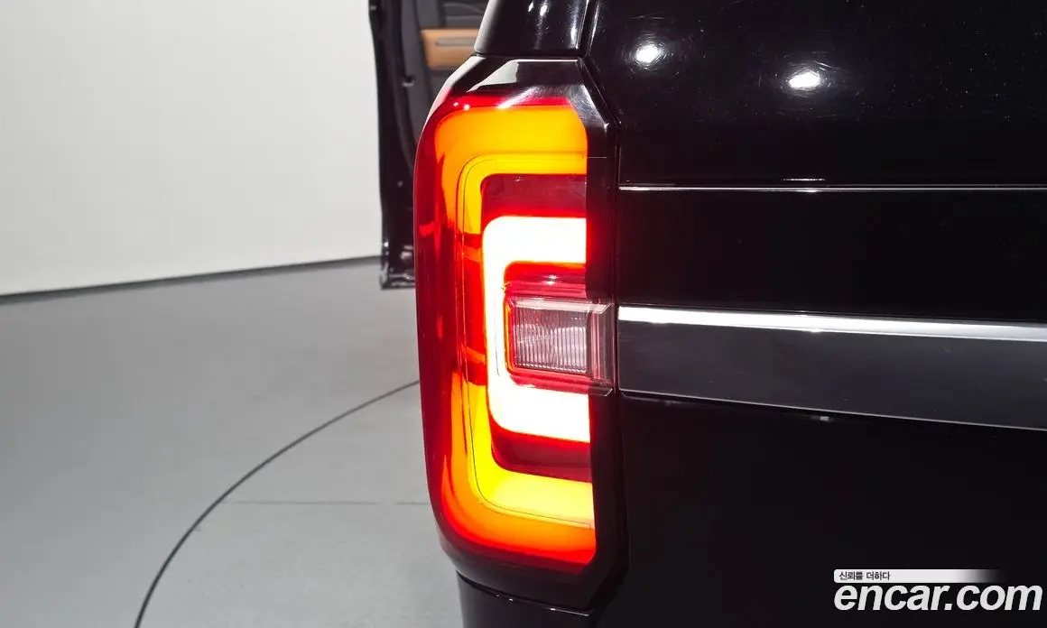 Ford Expedition 2023 3.5 автомат (гидро), фото 9