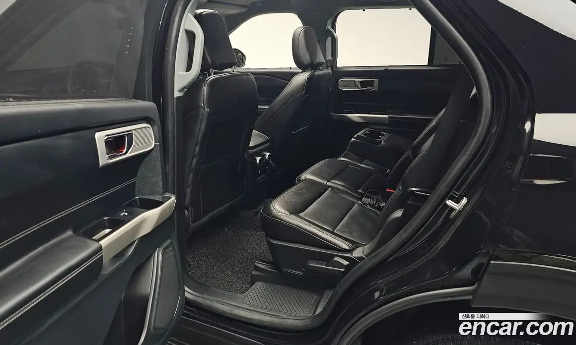 Ford Explorer 2023 2.3 автомат (гидро), фото 15
