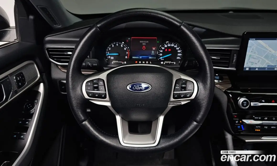 Ford Explorer 2023 2.3 автомат (гидро), фото 18