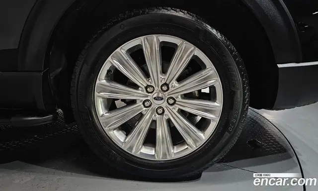 Ford Explorer 2023 2.3 автомат (гидро), миниатюра 6
