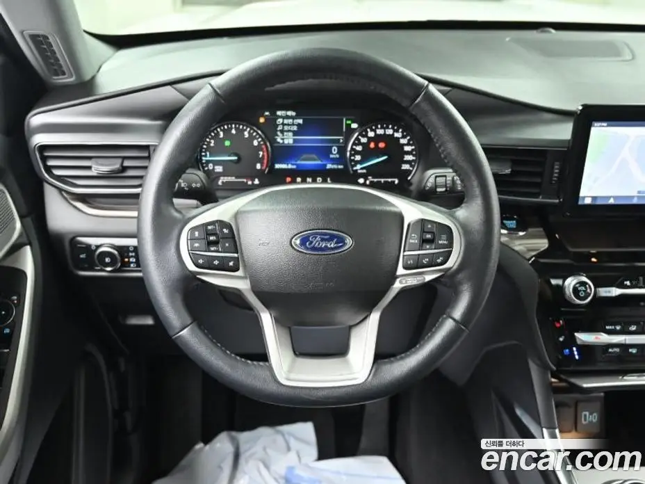 Ford Explorer 2023 2.3 автомат (гидро), фото 13