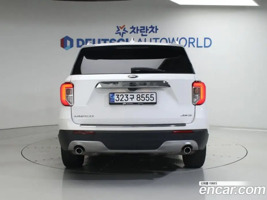 Ford Explorer 2023 2.3 автомат (гидро), фото 4