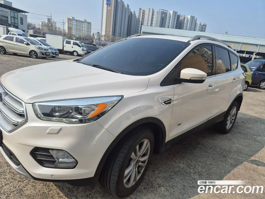 Ford Kuga 2017 2.0 автомат (гидро), фото 3 Ford Kuga 2017 2.0 автомат (гидро), фото 3