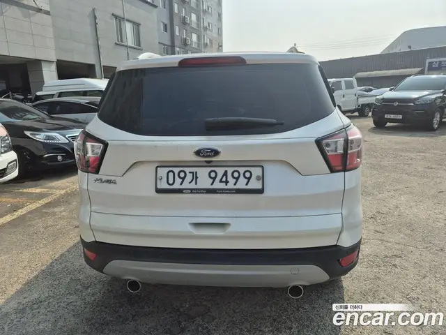 Ford Kuga 2017 2.0 автомат (гидро), миниатюра 5 Ford Kuga 2017 2.0 автомат (гидро), миниатюра 5