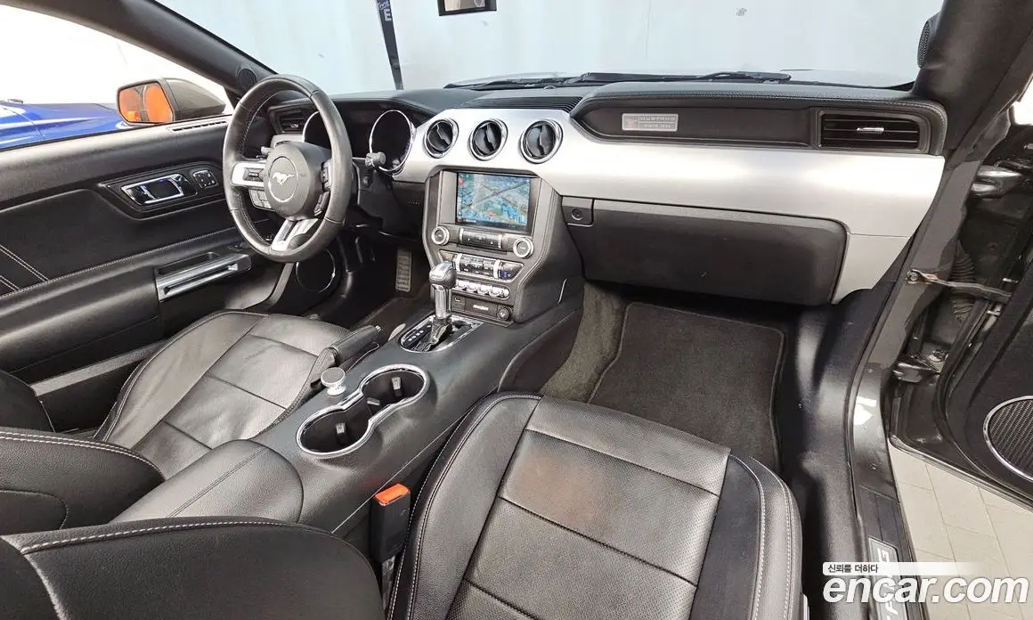 Ford Mustang 2017 5.0 автомат (гидро), фото 7